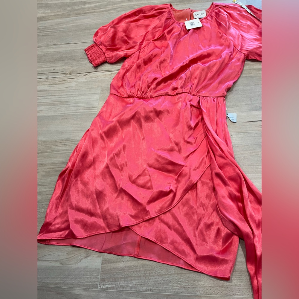 NWT SAYLOR Woman’s Zulu Dress Size M - Picture 13 of 16